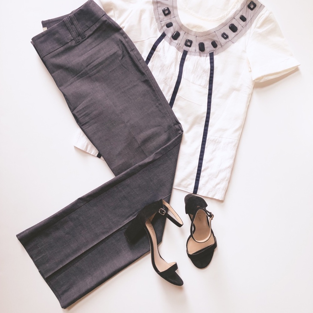 Ann Taylor Loft Julie Wide Leg Pants in Blue, size 4